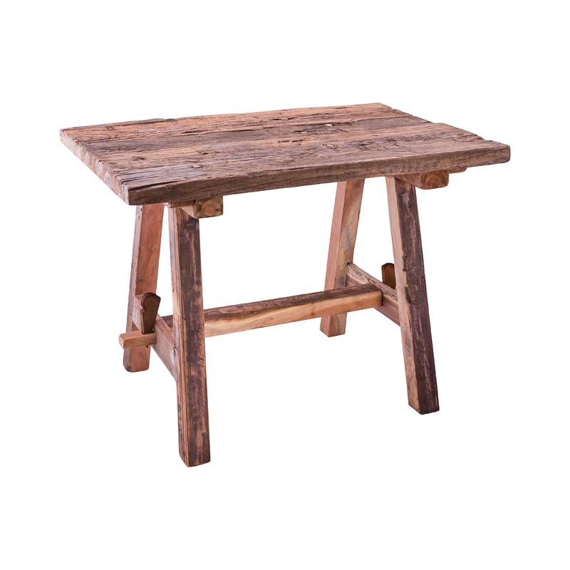 Table with BenchTABLE024